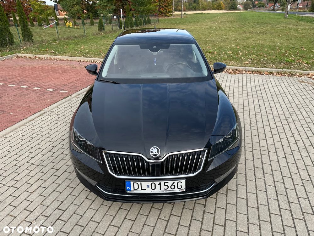 Skoda Superb 2.0 TDI L&K DSG - 12