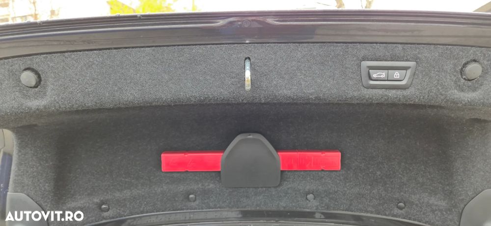 BMW Seria 5 530d Aut. Luxury Line - 18