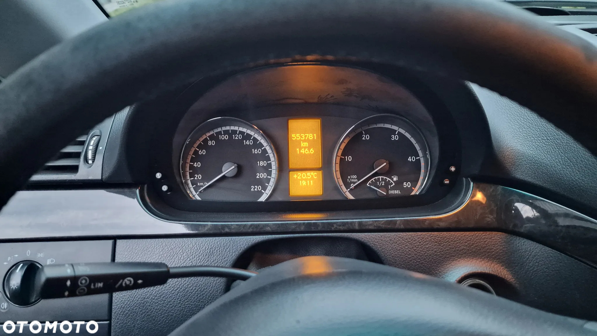 Mercedes-Benz Viano - 7