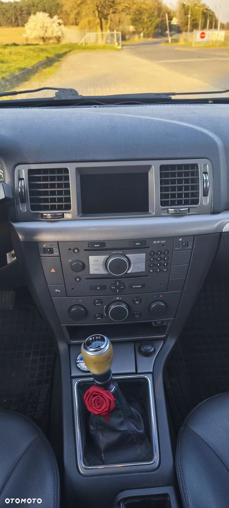 Opel Vectra 1.9 CDTI DPF - 21