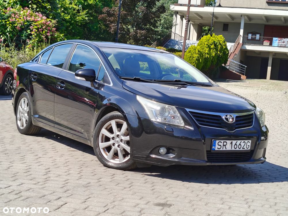 Toyota Avensis 2.0 D-4D Premium - 1