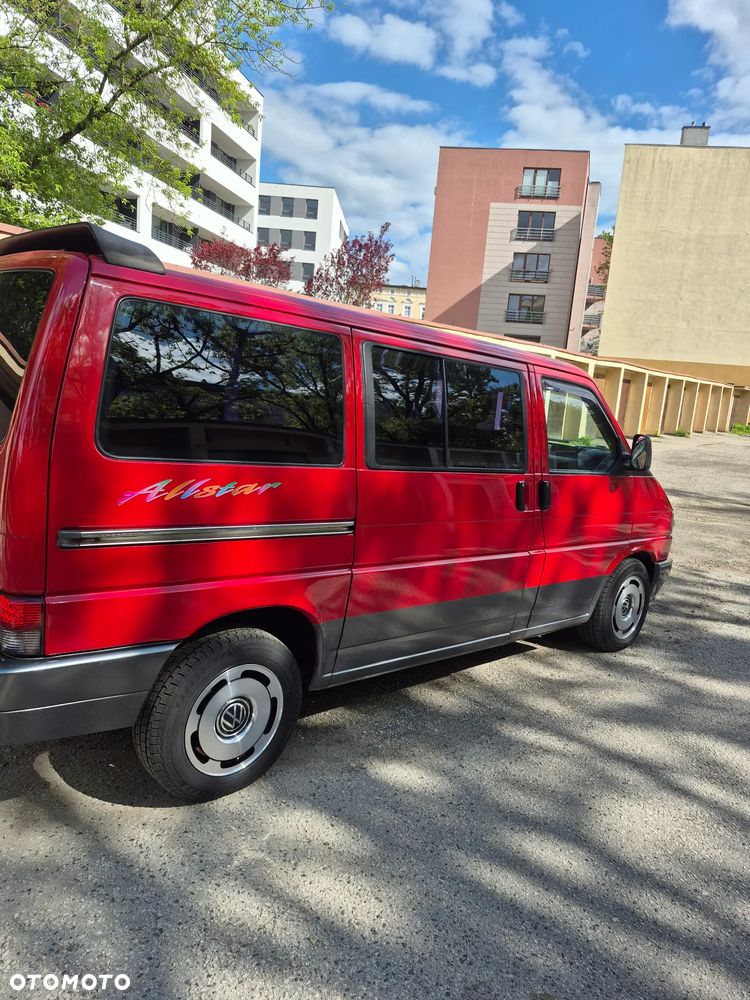 Volkswagen Multivan - 4
