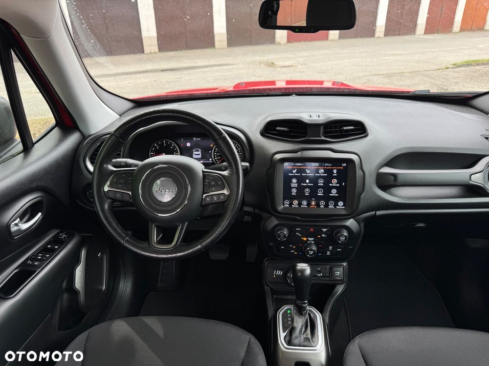 Jeep Renegade - 31