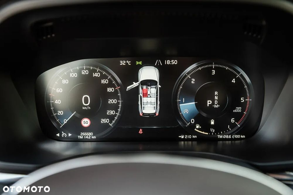 Volvo XC 60 B4 D AWD R-Design - 20