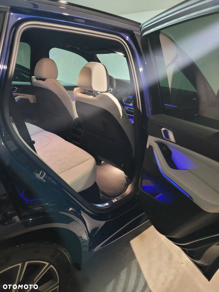 BMW X5 xDrive30d - 29