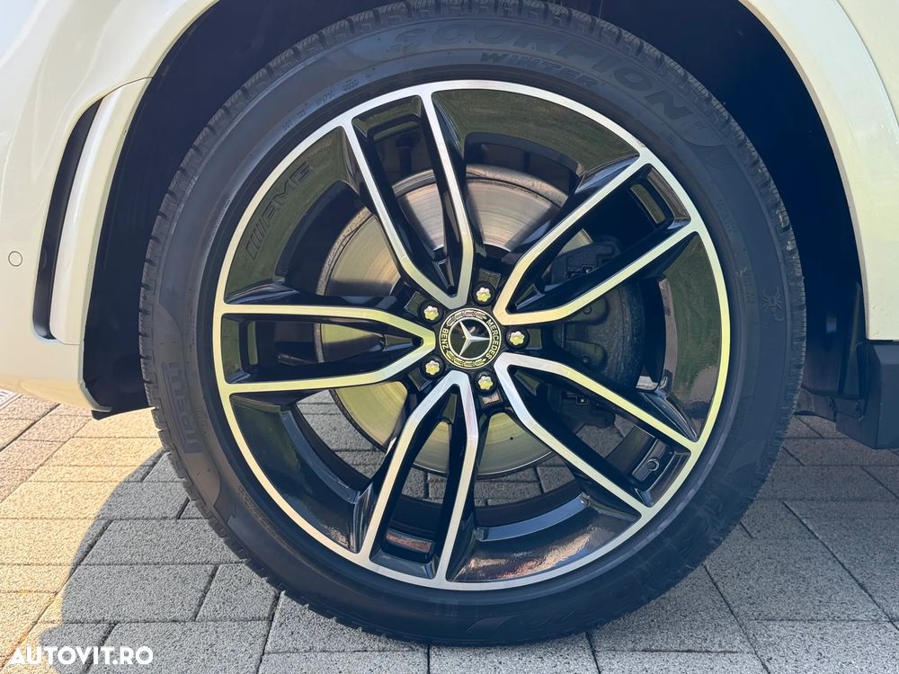 Mercedes-Benz GLE 400 d 4MATIC - 28