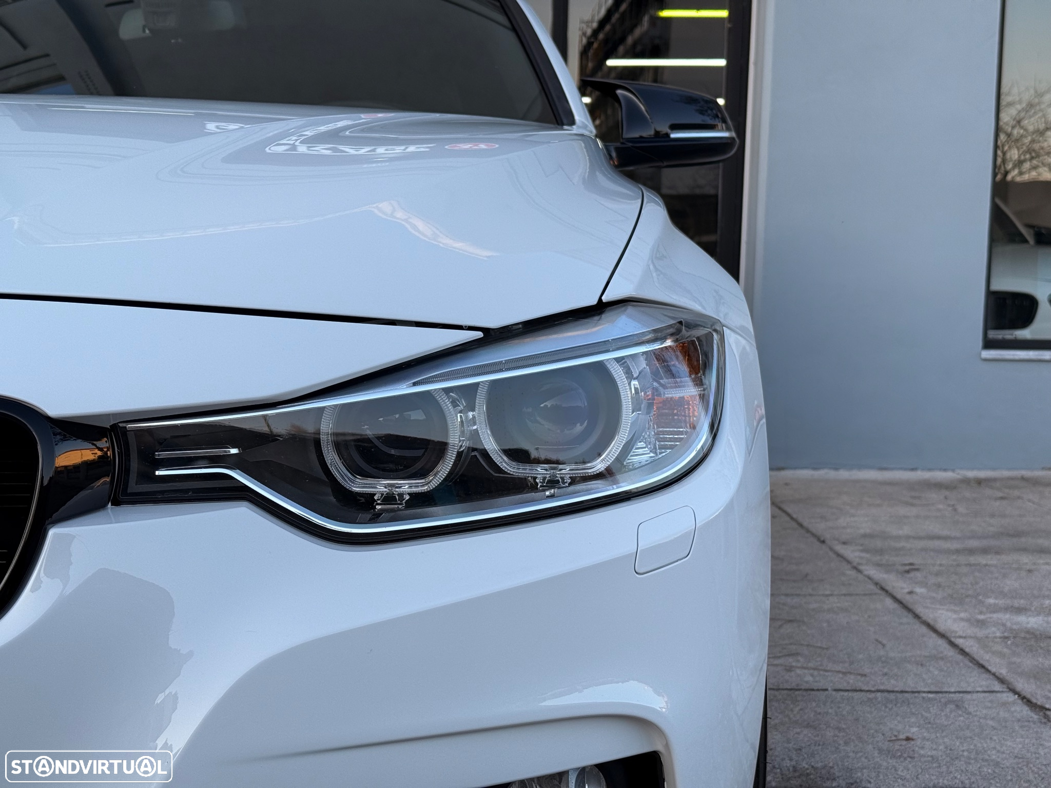 BMW 320 d Touring Auto Pack M - 12