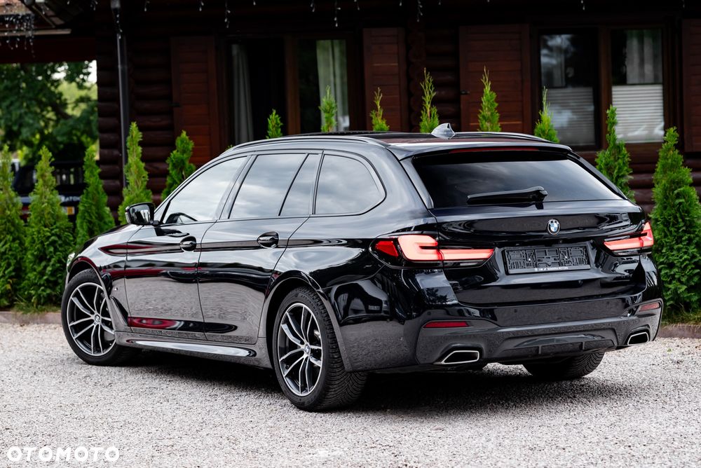BMW Seria 5 520d Touring Sport Line - 9