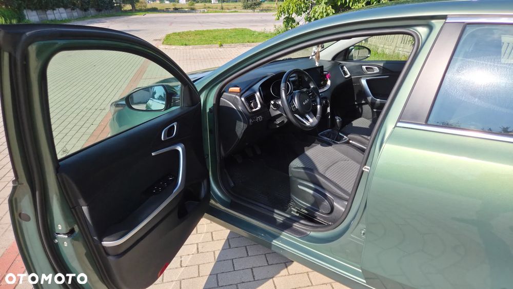 Kia Ceed 1.5 T-GDI M - 21
