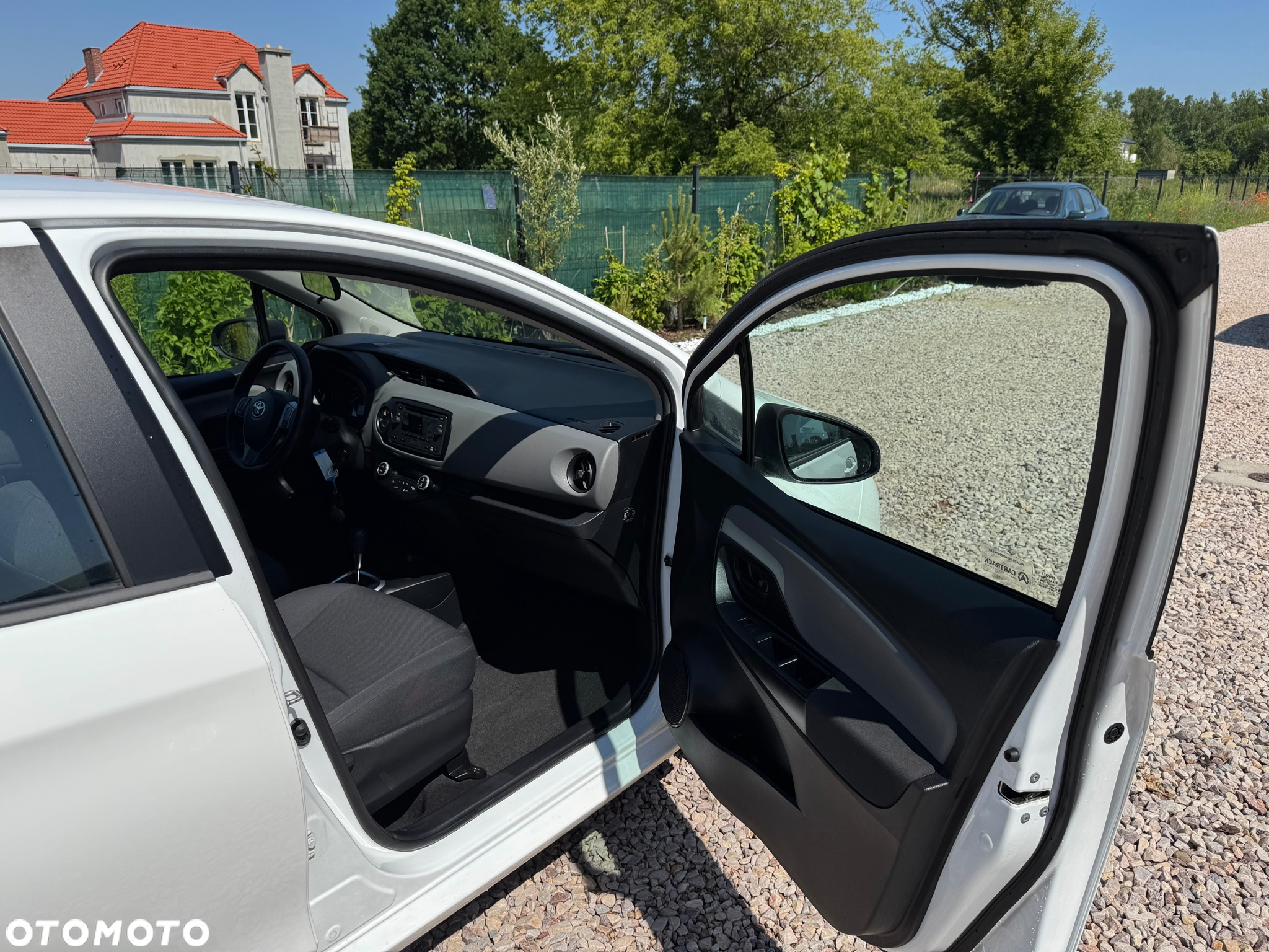 Toyota Yaris Hybrid 100 Active - 7