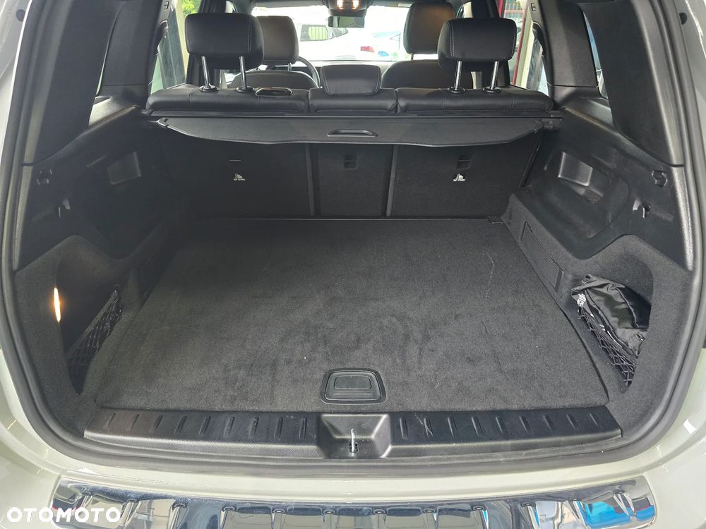 Mercedes-Benz GLB 200 AMG Line 7G-DCT - 2