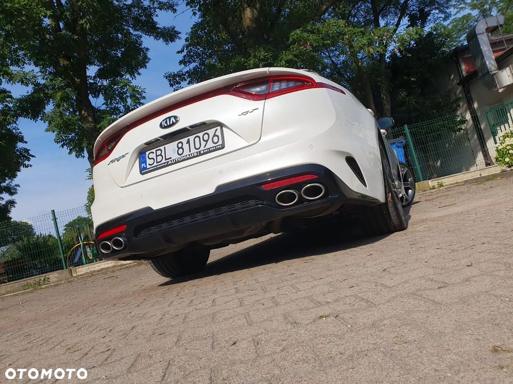 Kia Stinger 3.3 T-GDI V6 GT AWD - 28