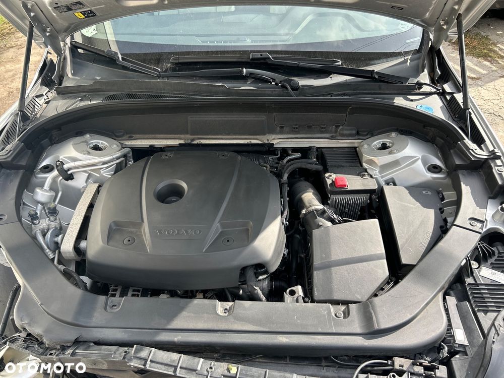 Volvo XC 60 T5 AWD Geartronic Linje Inscription - 19