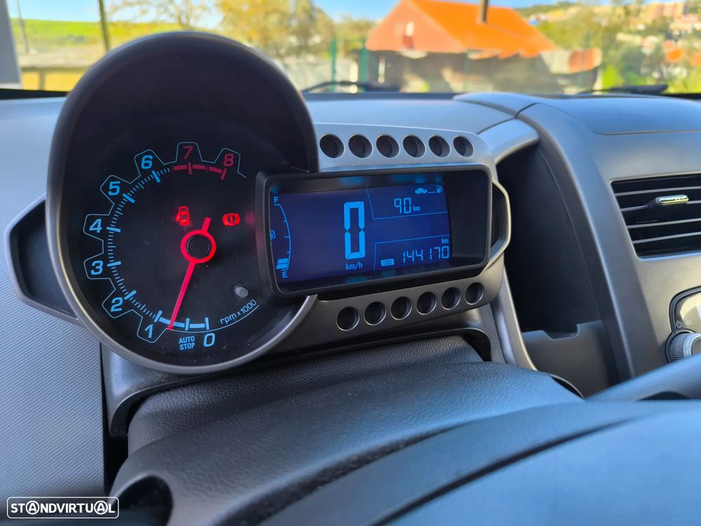 Chevrolet Aveo 1.2 LT ECO - 8