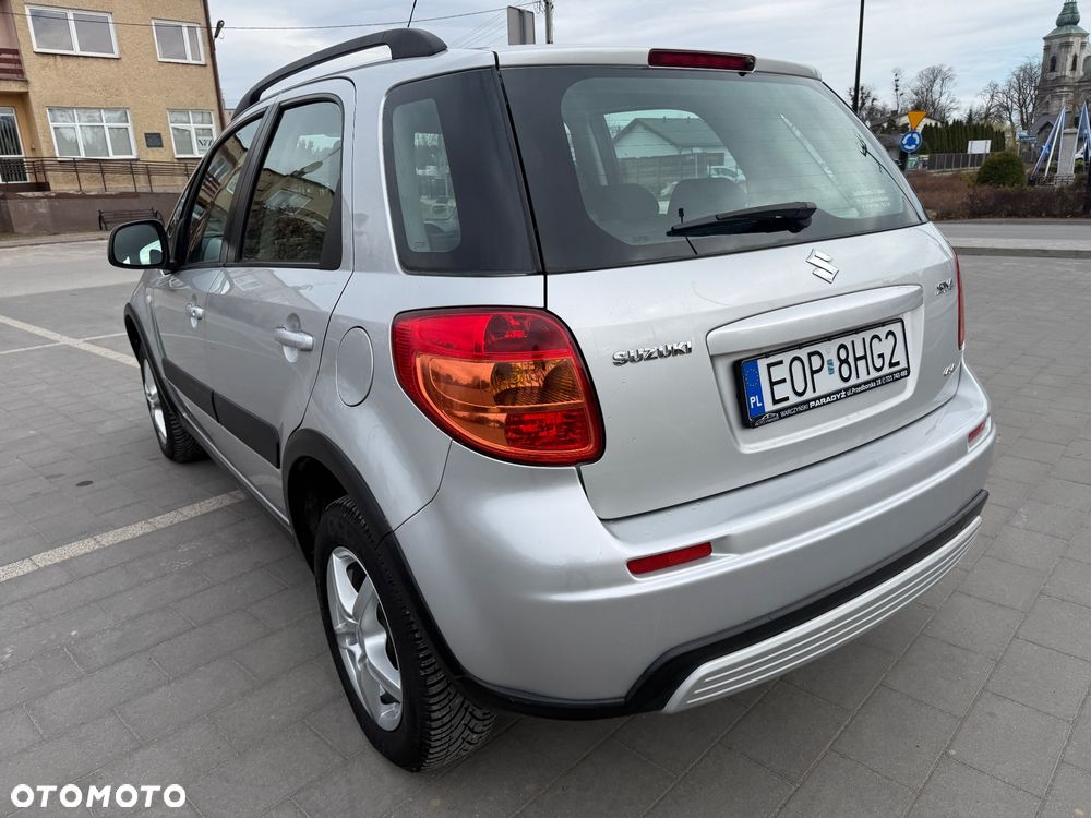Suzuki SX4 1.6 VVT 4x4 Club - 30