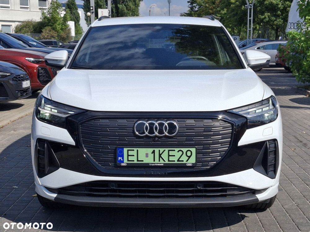 Audi Q4 e-tron - 2