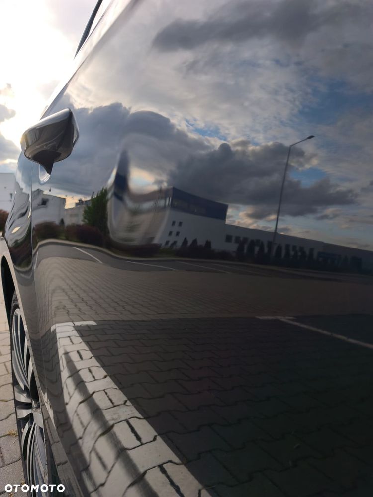 Volkswagen Passat - 20