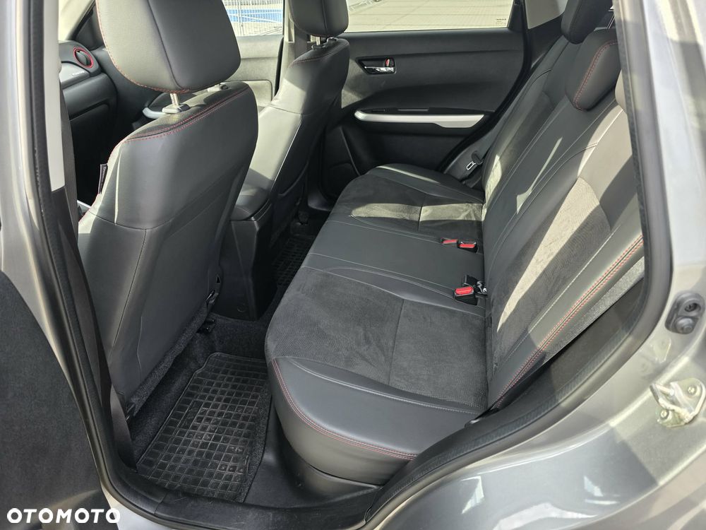 Suzuki Vitara 1.4 Boosterjet Premium 4WD - 14