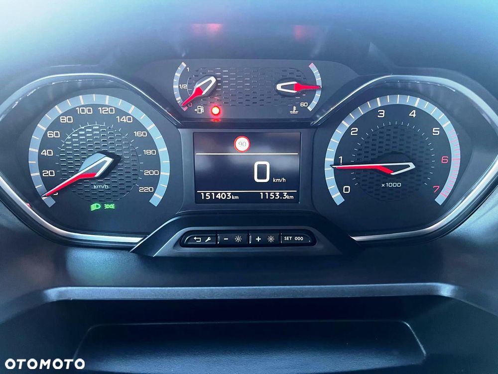 Peugeot Rifter 1.5 BlueHDI GT Line S&S - 29