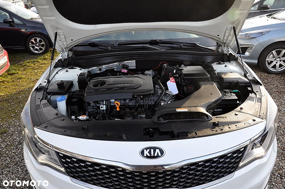 Kia Optima Sportagon 1.7 CRDI DCT Business Supreme - 32