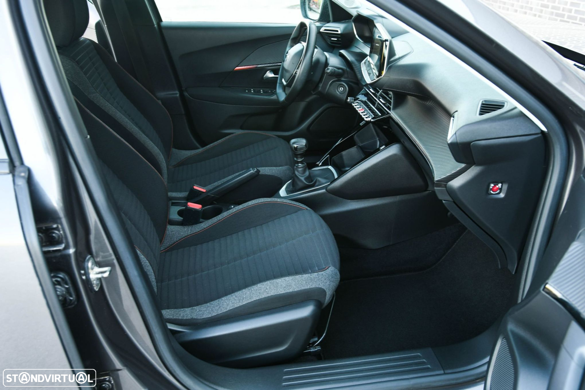 Peugeot 2008 1.2 PureTech Active Pack - 15