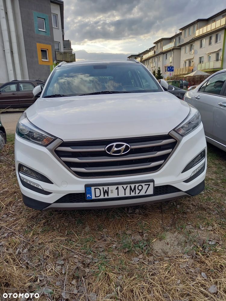 Hyundai Tucson 1.7 CRDI BlueDrive Style 2WD - 6
