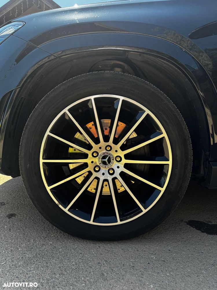 Mercedes-Benz GLE 300 d 4Matic 9G-TRONIC AMG Line - 4