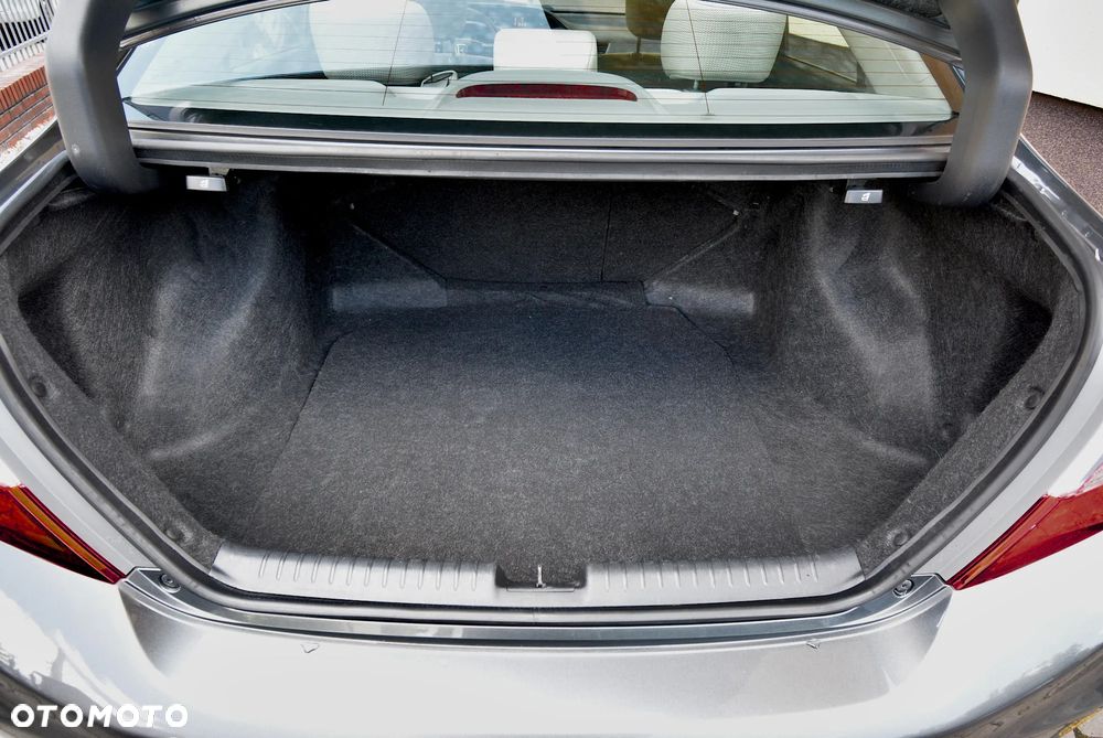 Honda Civic 1.8 i-VTEC Comfort - 23
