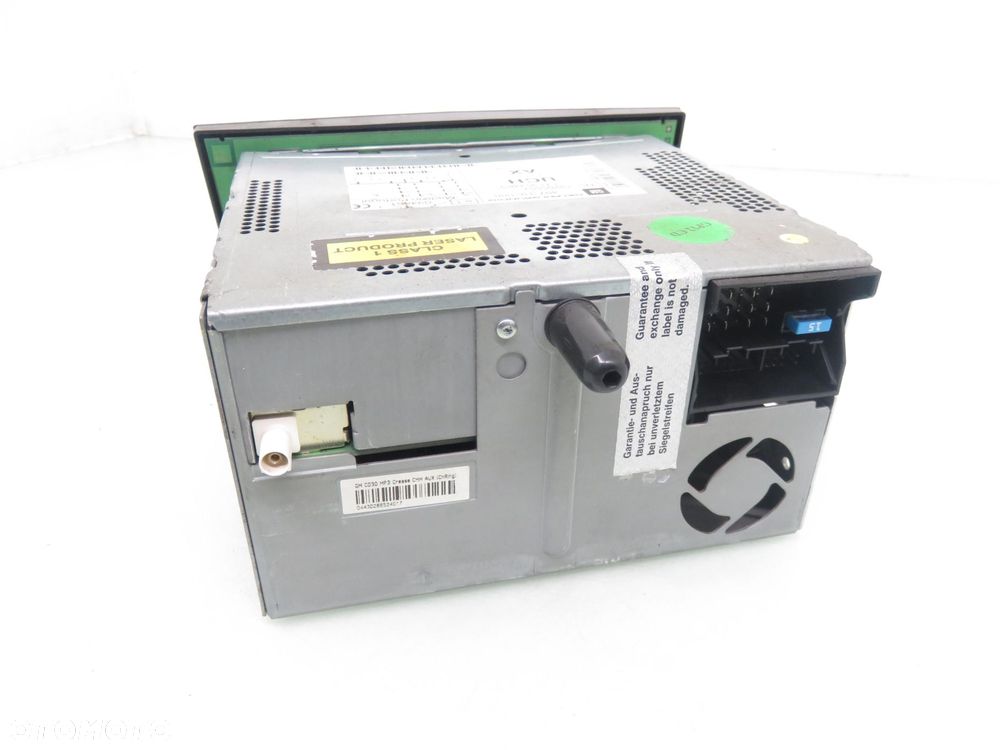 RADIO CD30 WYSWIETLACZ OPEL ZAFIRA B 13275077 13255557 497316088 - 5