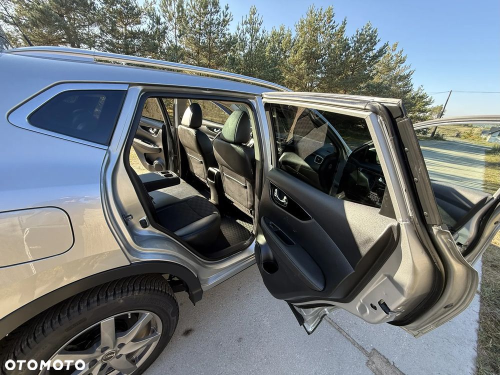 Nissan Qashqai 1.6 dCi 4x4 Tekna - 26