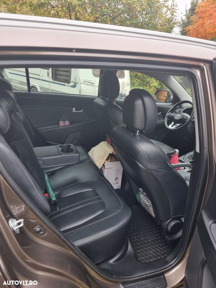 Kia Sportage 2,0 CRDI AWD Aut. Spirit - 10