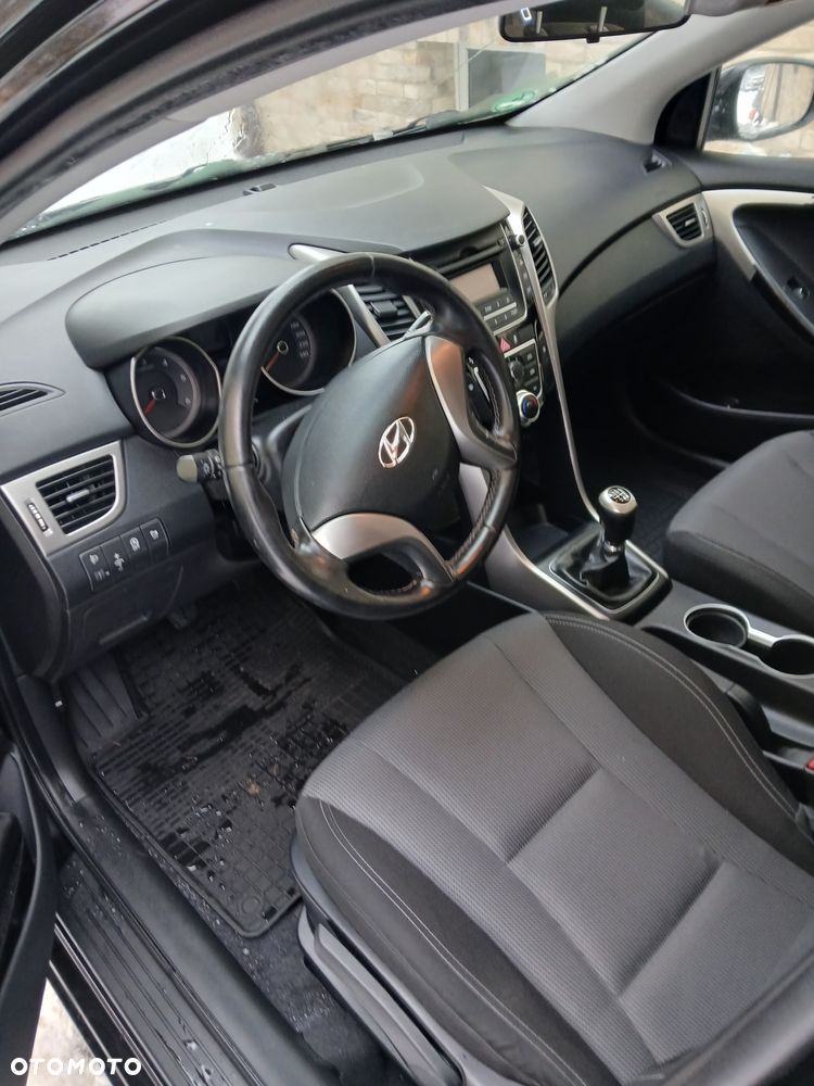 Hyundai i30 - 18