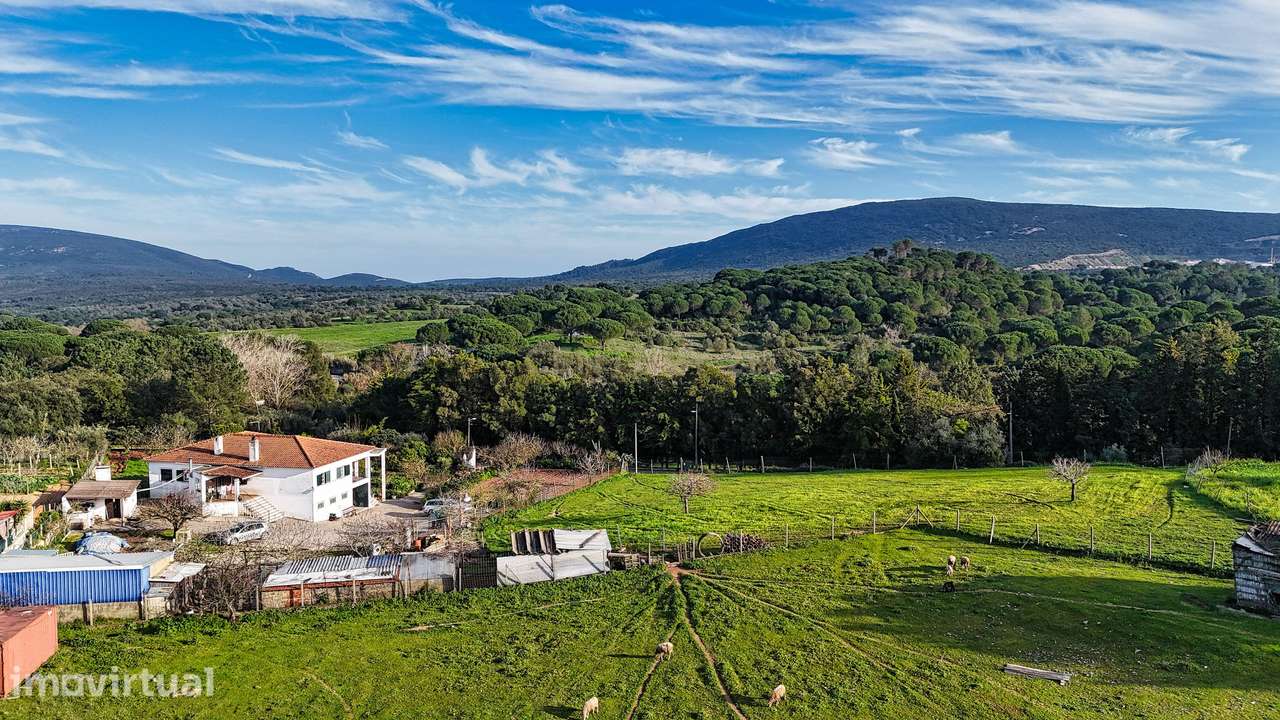Terreno Urbano em Sesimbra com Vista Panorâmica - Grande imagem: 2/17