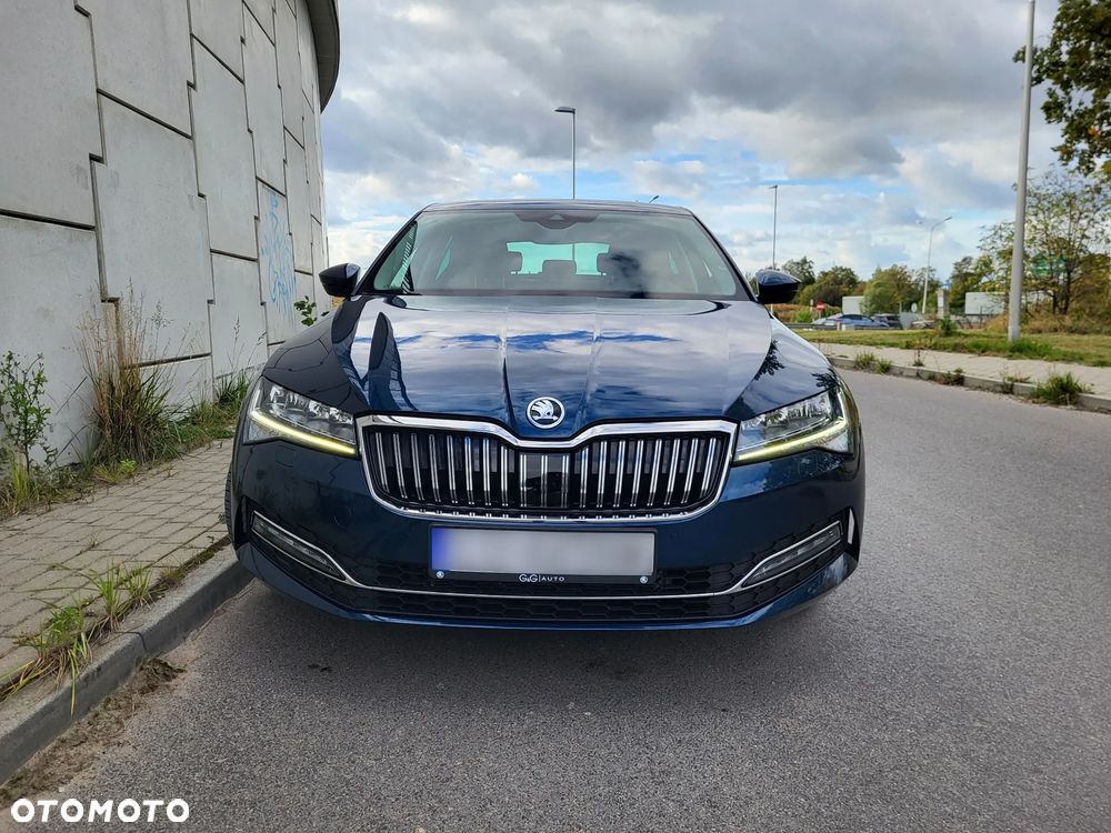 Skoda Superb 2.0 TSI Ambition DSG - 2