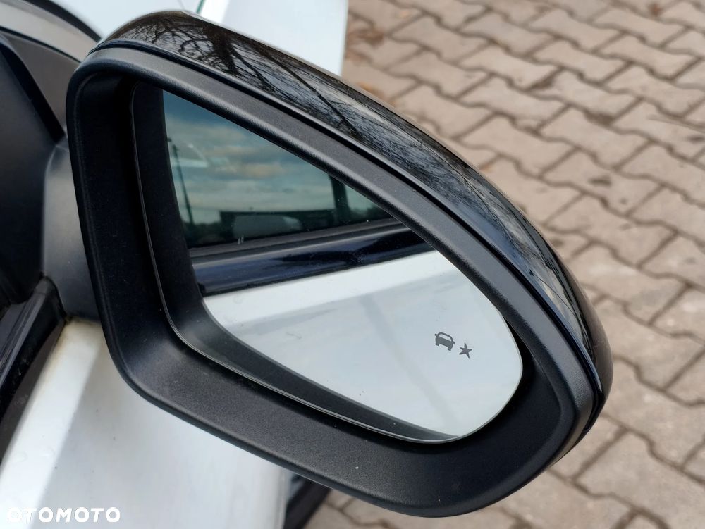 Opel Insignia 2.0 Automatik Business Edition - 22