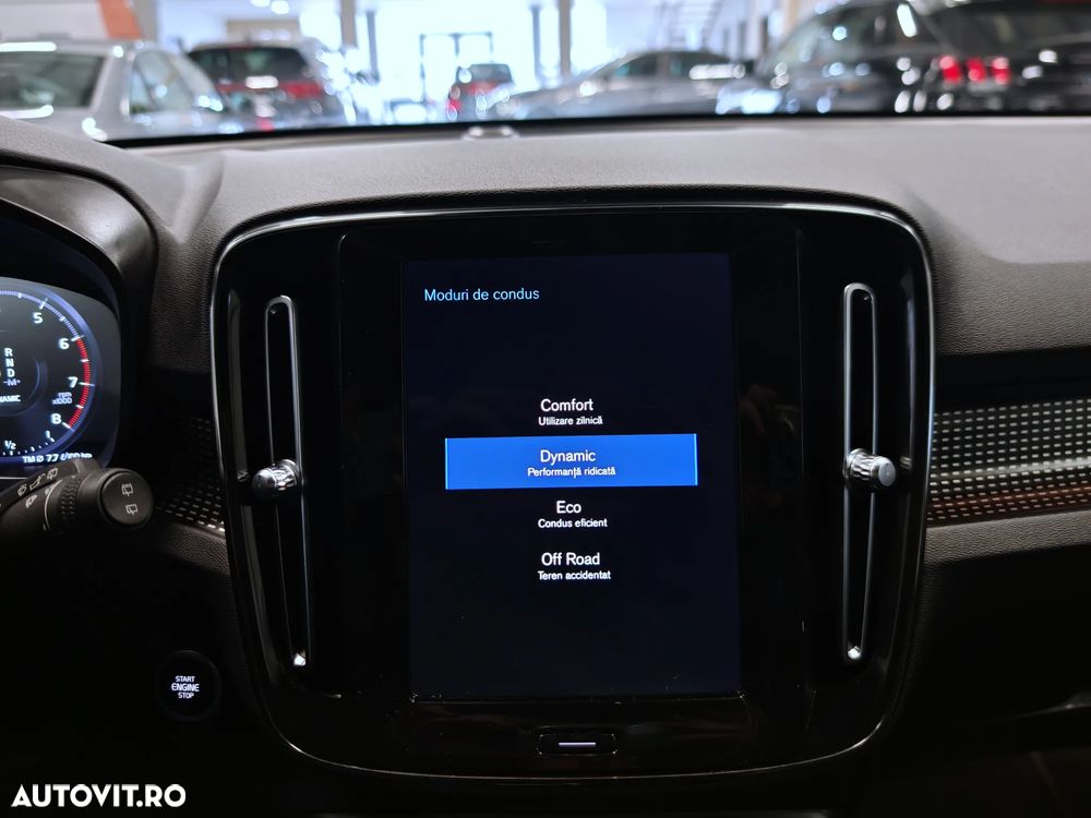 Volvo XC 40 T3 Geartronic RDesign - 15