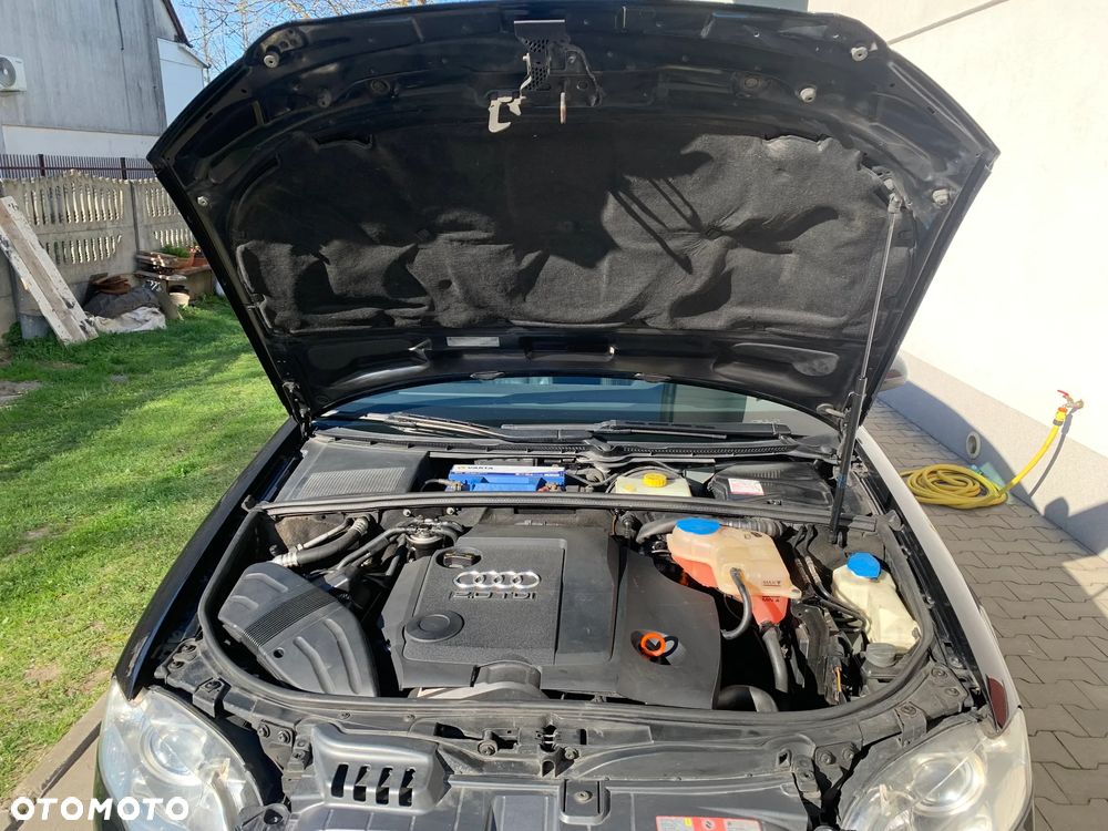 Audi A4 Avant 2.0 TDI DPF Quattro - 10