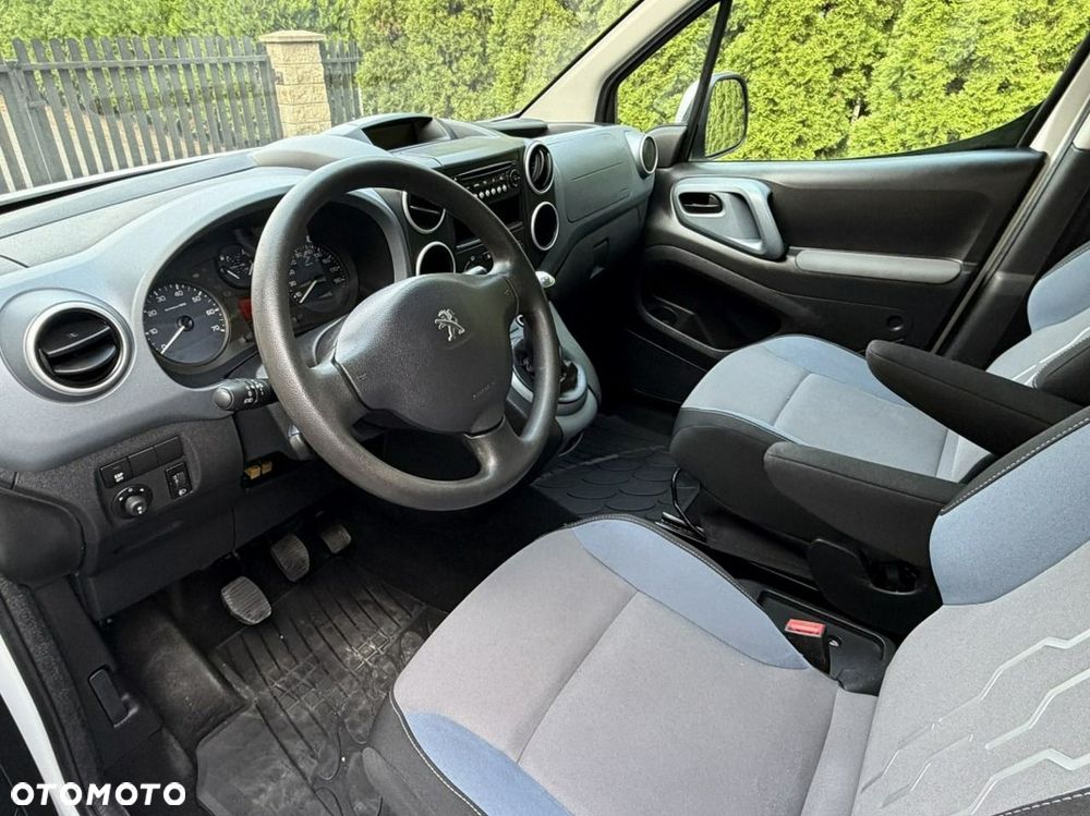 Peugeot Partner - 11