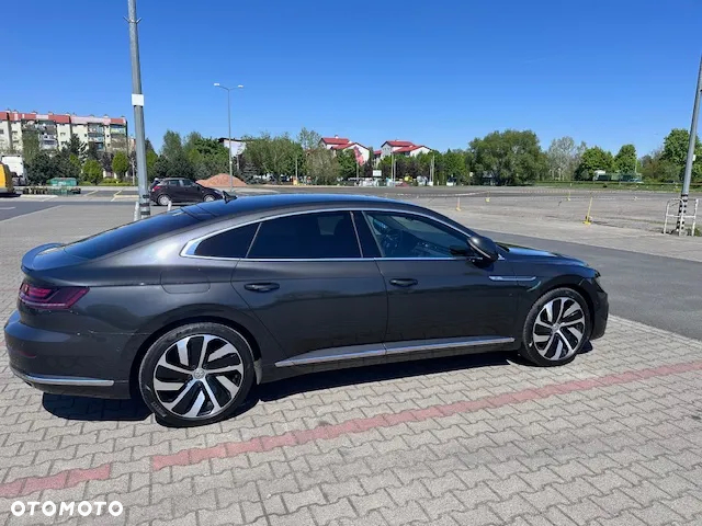 Volkswagen Arteon 2.0 TSI R-Line DSG - 2
