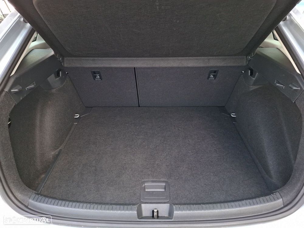 VW Taigo 1.0 TSI Urban - 12