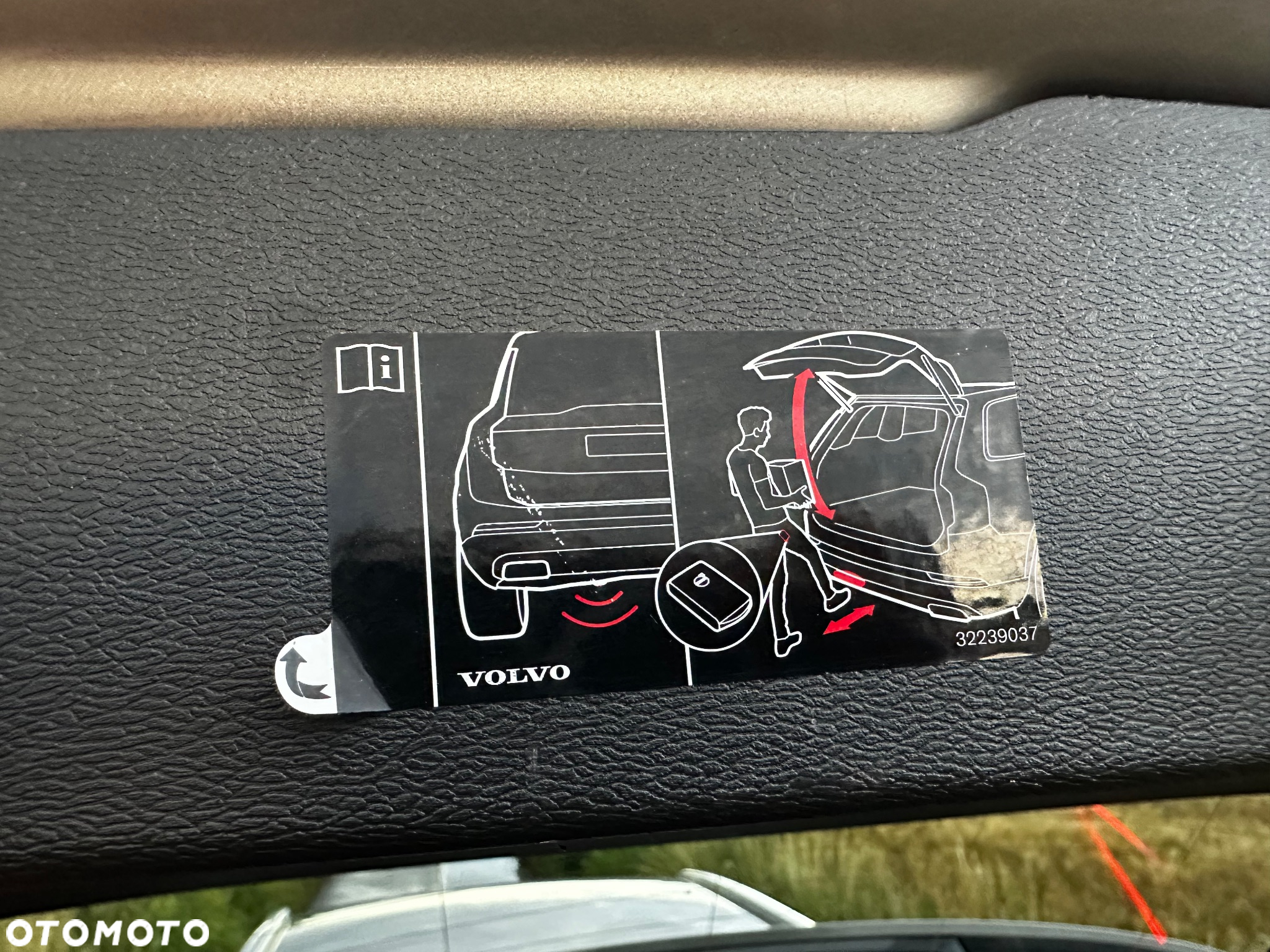 Volvo V60 B3 B Geartronic Momentum - 14