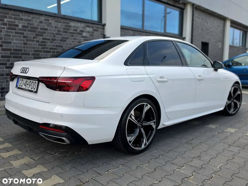 Audi A4 Limousine 35 TFSI mHEV S Line S tronic - 4