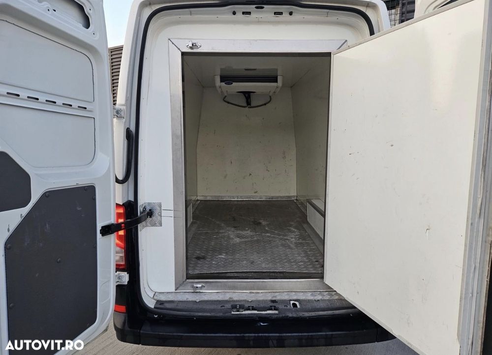 Volkswagen Crafter - 6