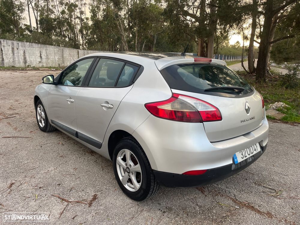 Renault Mégane 1.5 dCi SL TomTom - 3