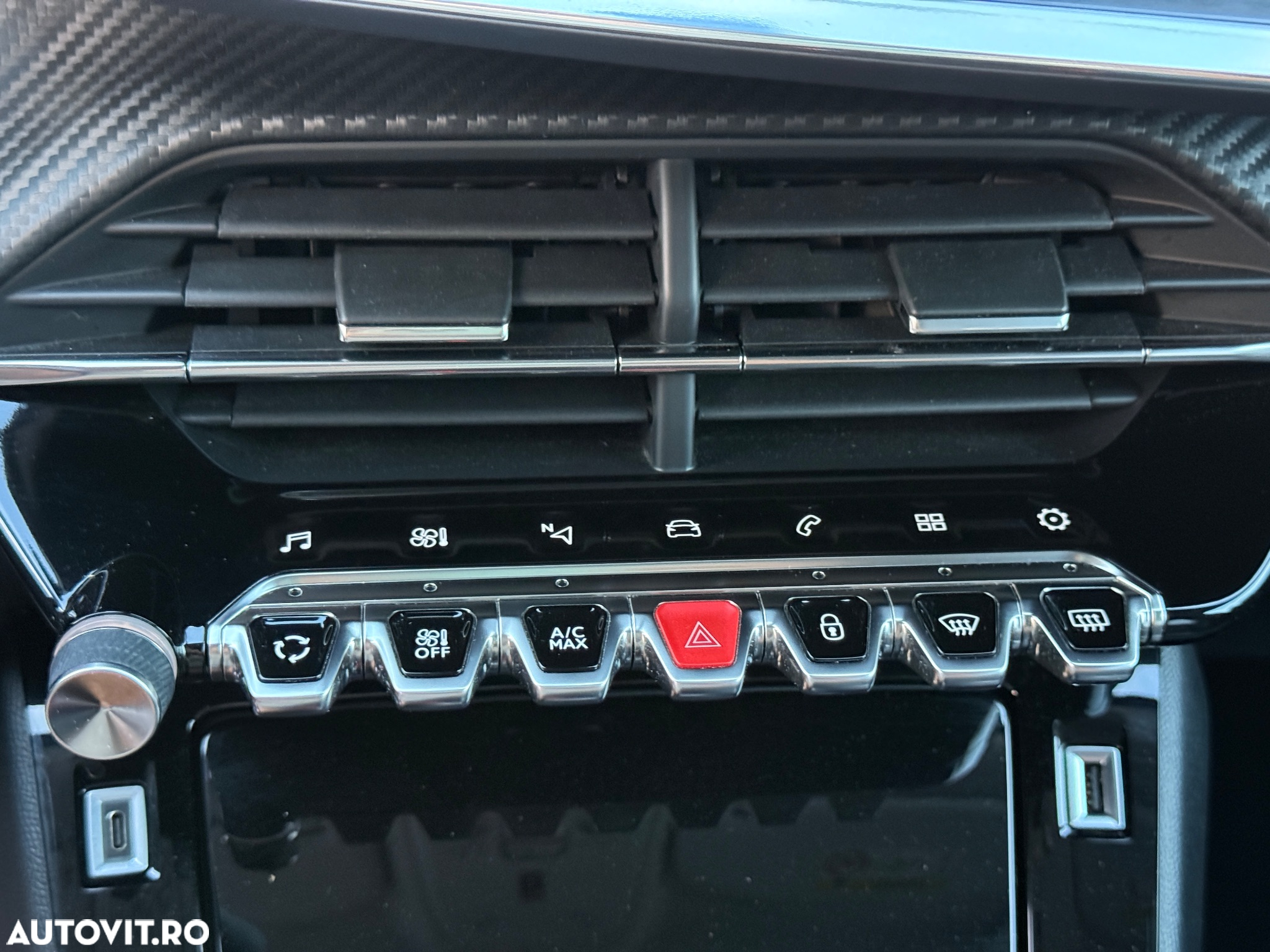 Peugeot 2008 PureTech 130 EAT8 Allure Pack - 9
