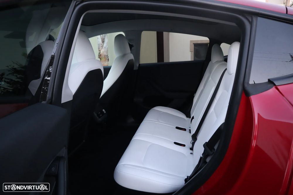 Tesla Model Y Tração Traseira - 26
