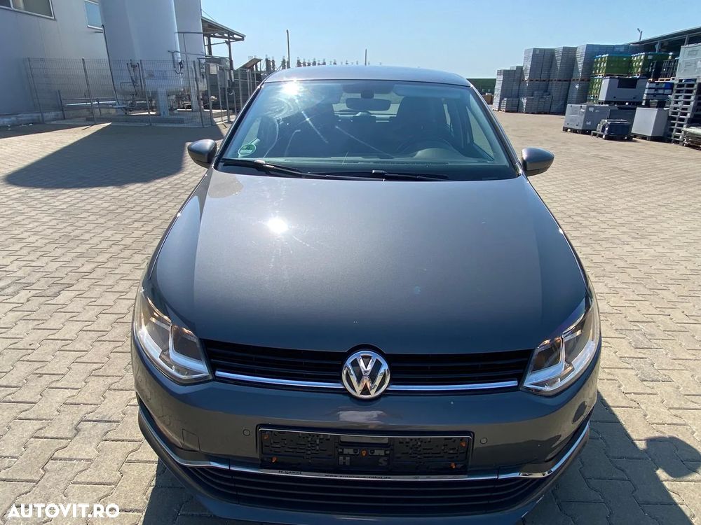 Volkswagen Polo 1.4 TDI (Blue Motion Technology) Comfortline - 16