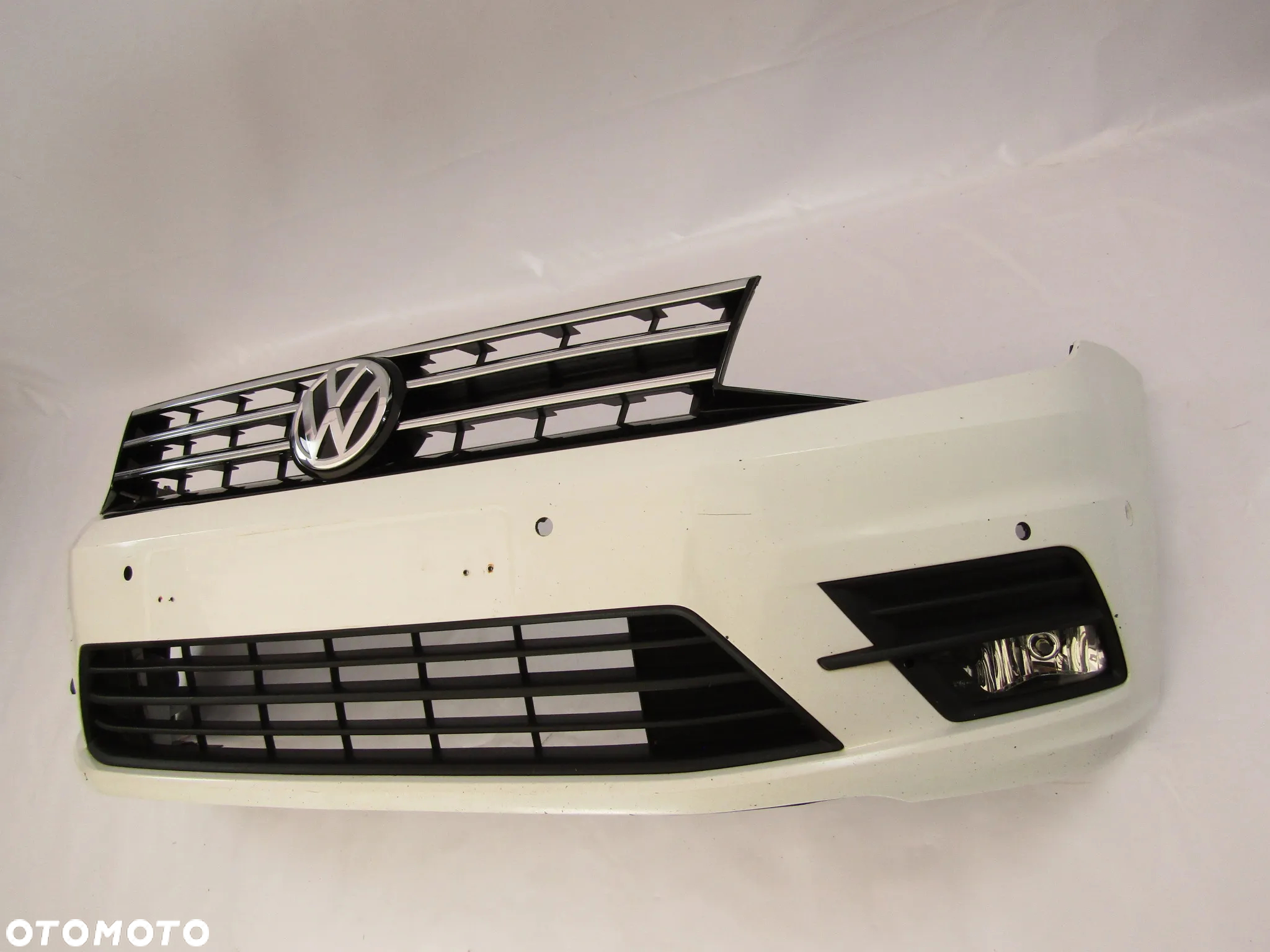 Zderzak przedni VW Caddy LIfe 15 - 20 Pdc-6 Highline Lakier LB9A - 8