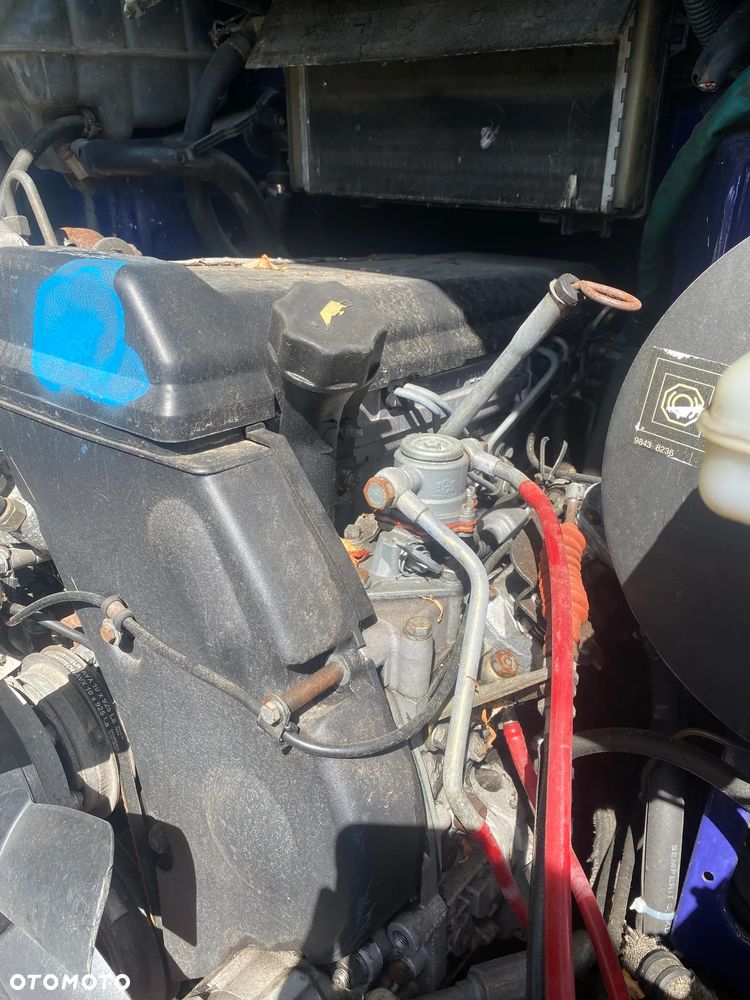 Silnik kompletny 2,8 TD IVECO 35 - 1