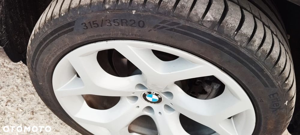 BMW X5 xDrive30d - 23